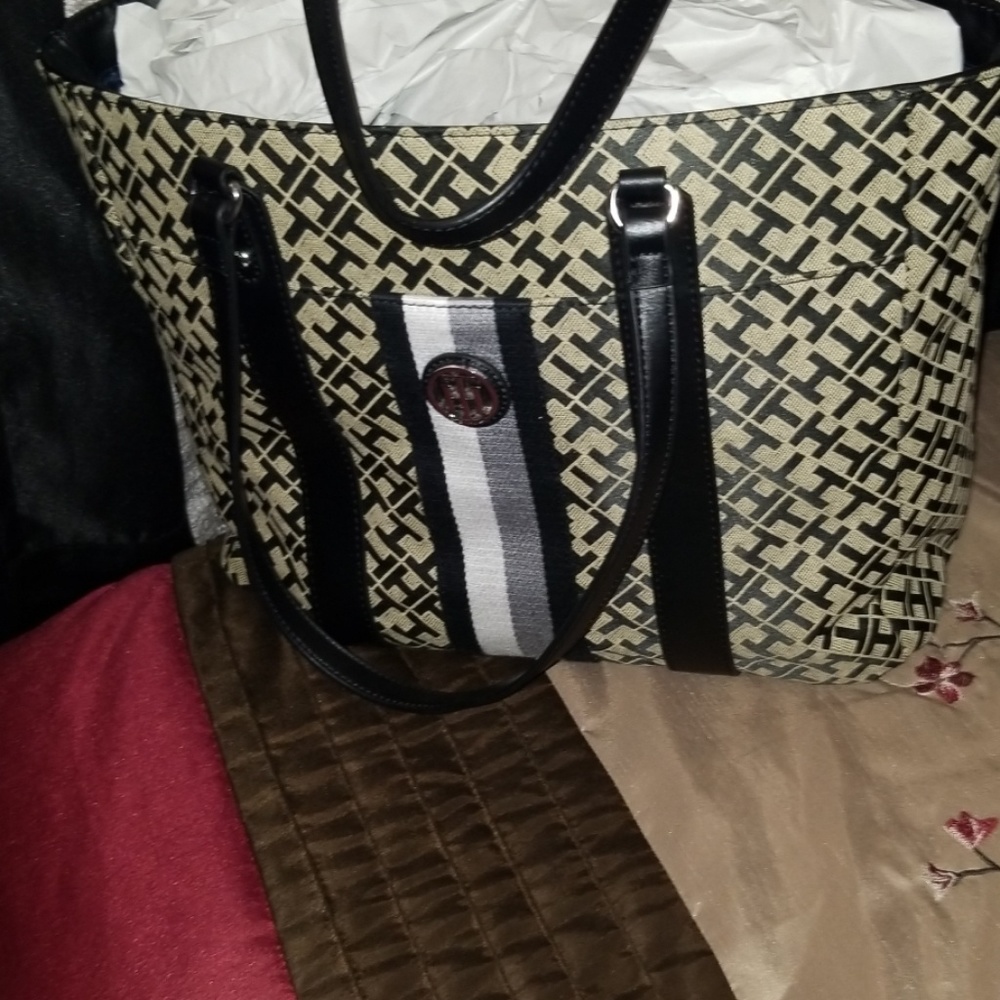 Womens pirse